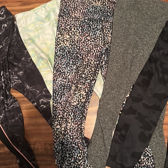 Bundle of girls leggings size 10, 12 and women’s extra extra small - Picture 2 of 2